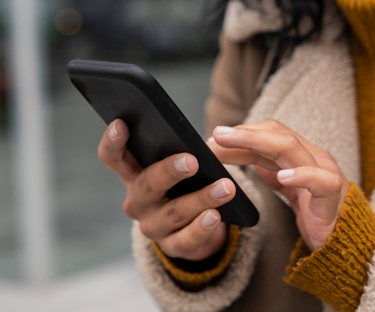 Social media advertising and ROI optimization